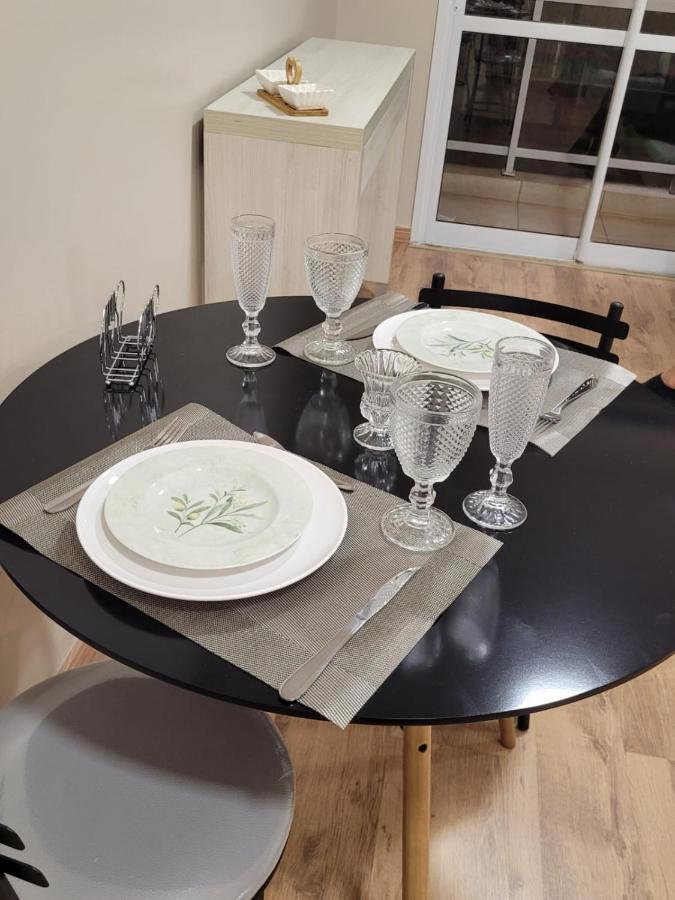 Apartamento Loft Encantador, Piscina, Vaga, Wifi, Ar Condicionado