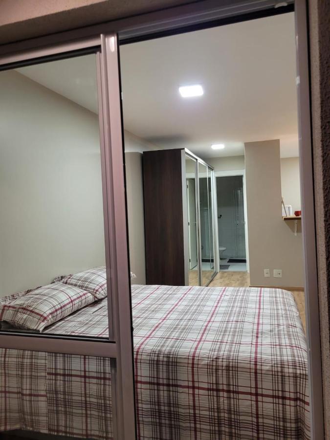 Apartamento Loft Encantador, Piscina, Vaga, Wifi, Ar Condicionado